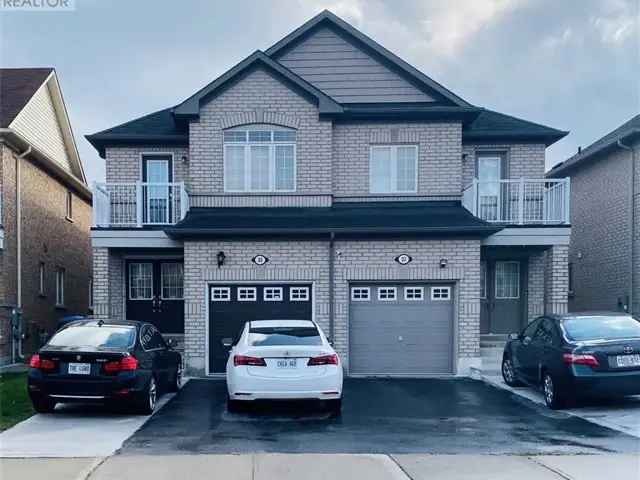 3-Bedroom 2.5-Bath Semi-Detached Home 1778 Sq Ft