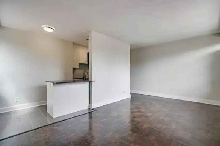 82 Warren Road - Studio Apartment for Rent