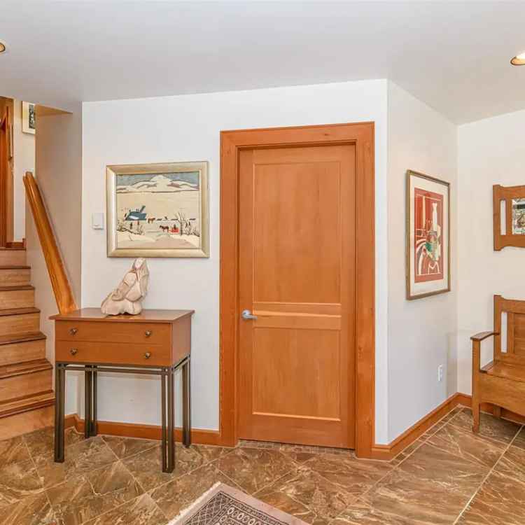 Townhouse for sale