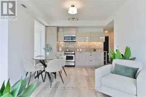 2 Bedroom Condo at Bond on Adelaide Toronto