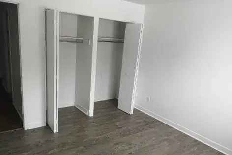 1 room apartment of 52 m² in Montreal