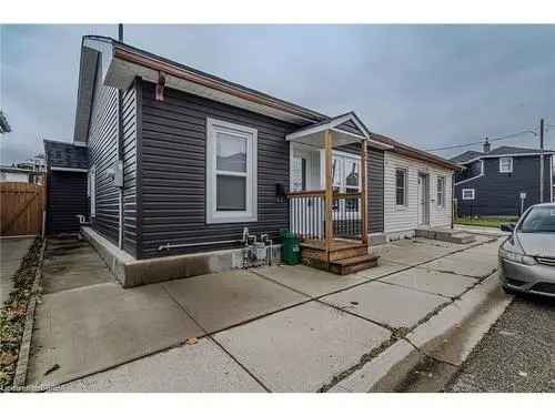 House For Sale In North Ward, Brantford, Ontario