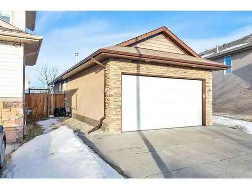 House For Sale In Westlake, Red Deer, Alberta