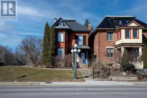 Commercial Building for Sale in Carp Ottawa Ontario