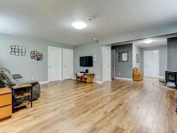 Cozy Bungalow for Sale in Ste Sophie Near Amenities