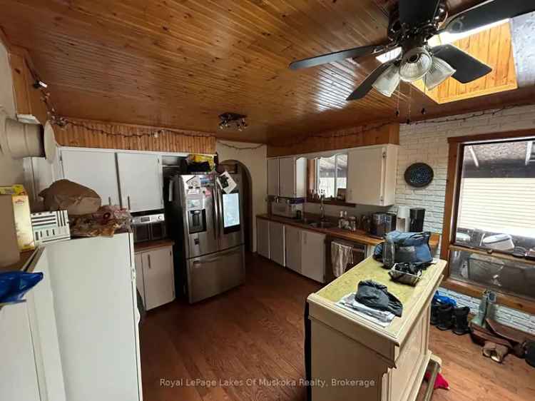 5+ Acres Backsplit 3 Bed 3 Bath Bracebridge Huntsville