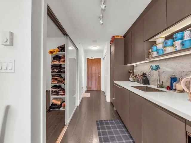 East Newton Condo for Sale 1 Bedroom Plus Den