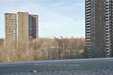 2 Room 650 Sq Ft Luxury Apartment with Terrace in Toronto