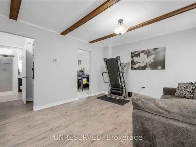 House For Sale in Welland, Ontario