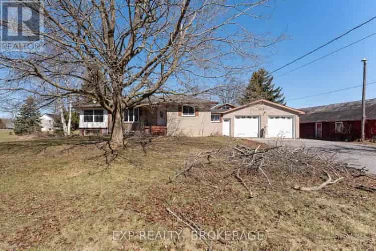 Charming Bungalow with Workshop & 3 Acres