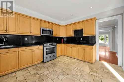 House For Sale In River Oaks, Oakville, Ontario