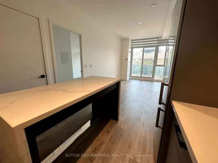 Fully Renovated 1 Bed + Den Condo With Amazing Amenities