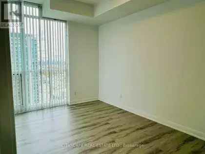 2 rooms apartment of 338 m² in Toronto