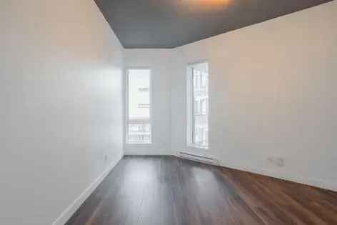 1 room apartment of 134 m² in Quebec