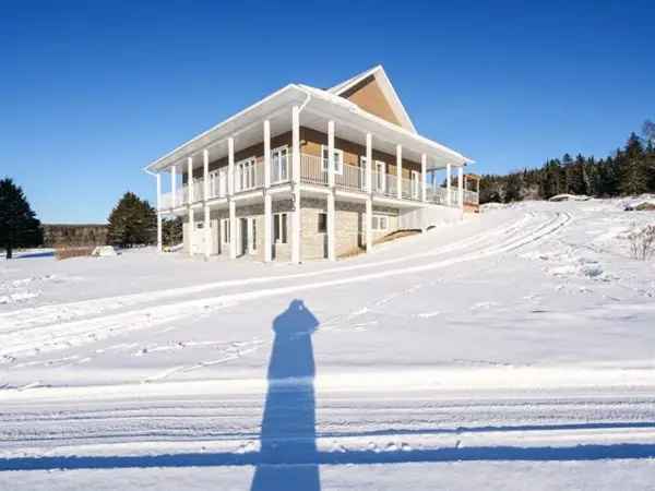 Bungalow for sale Laurentides Waterfront Hunting Paradise