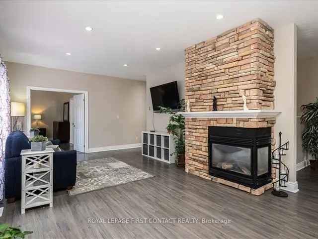 Beautiful 5-Bedroom Bungalow in Wasaga Beach