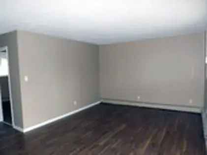 2 rooms apartment of 93 m² in Edmonton