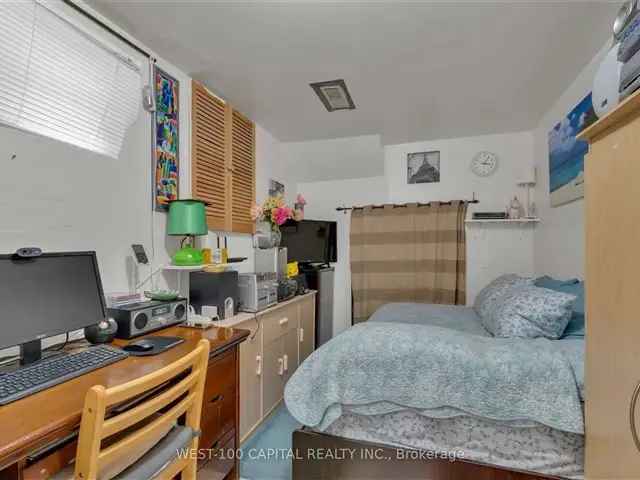 Spacious 4 1 Bedroom Home Near Pearson Airport