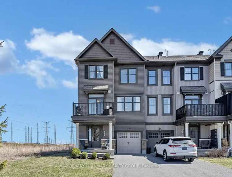 Avalon West 2-Bedroom Townhome - Modern & Convenient