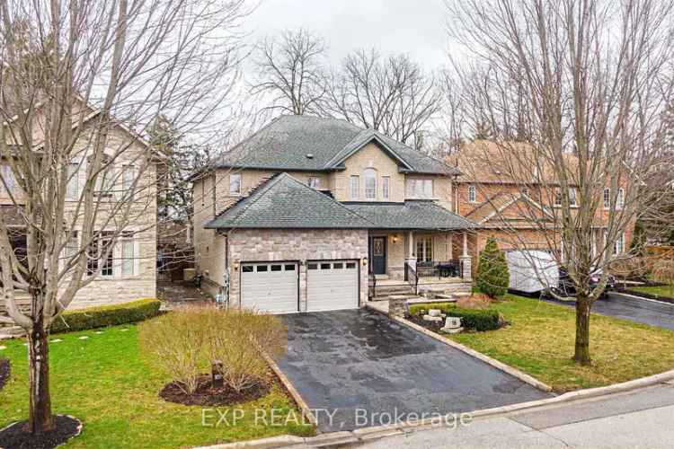 4 Bedroom Home Ravine Lot Saltwater Pool Finished Basement