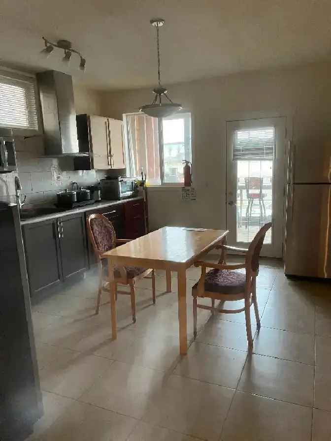 Room for Rent in New Brighton Calgary