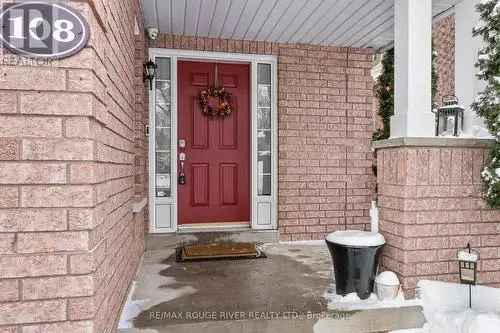 Beautifully Finished 3 Bedroom House for Sale in Taunton North Whitby