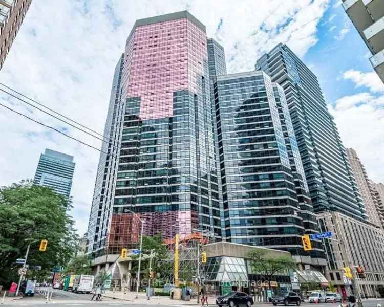 Condo For Rent in 1001, Bay Street, Toronto, Ontario