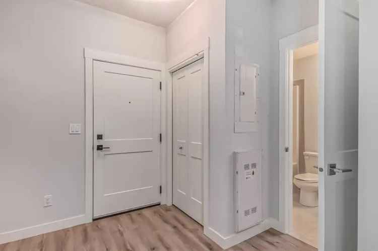 Sage Hill 1-Bedroom Condo - Modern Living Investment Opportunity
