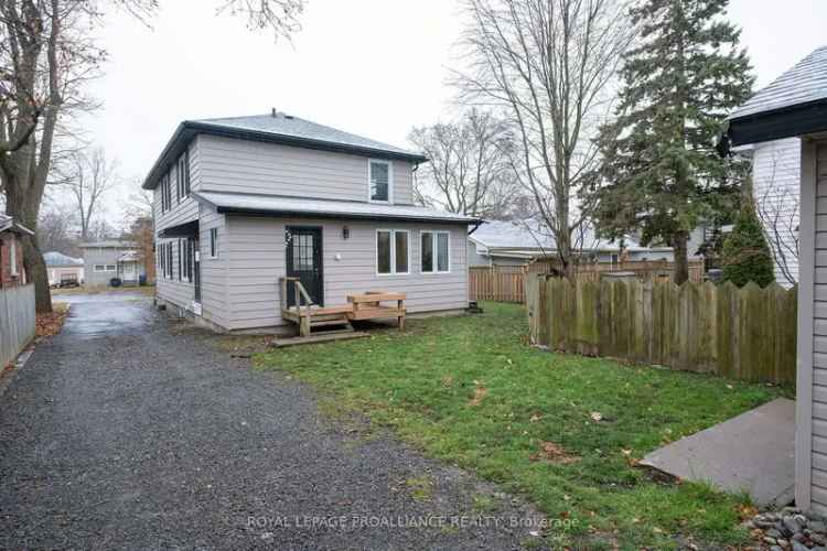 House For Sale in Belleville, Ontario