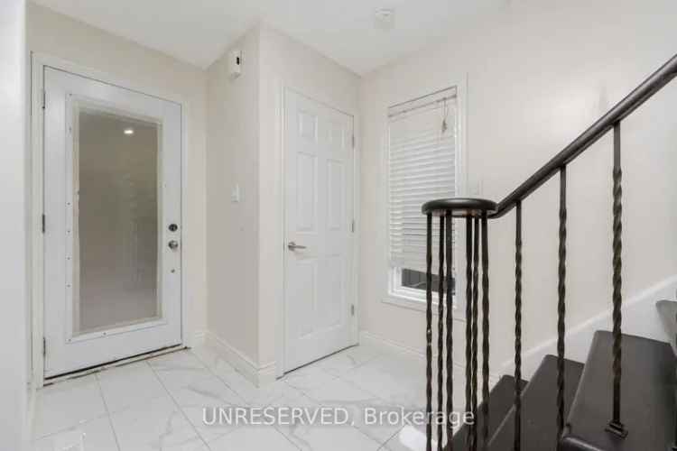 House For Sale in Brampton, Ontario