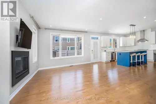 4 Bedroom 3.5 Bath Home in Barrhaven