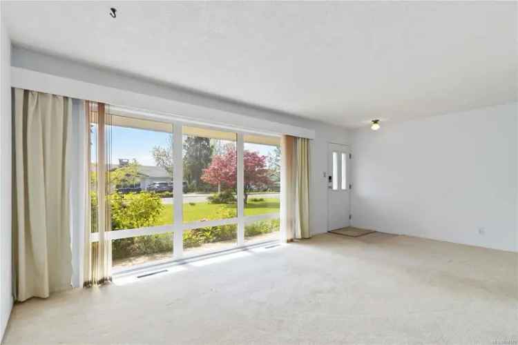 Charming 1952 Rancher 3 Bed 1 Bath Family Home