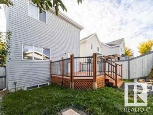 House For Sale in Summerside Edmonton 2000 SQFT 4 Bed 3 Bath
