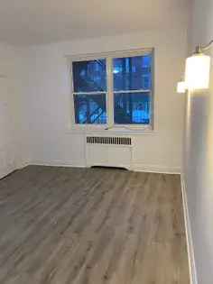 1 room apartment of 53 m² in Montreal