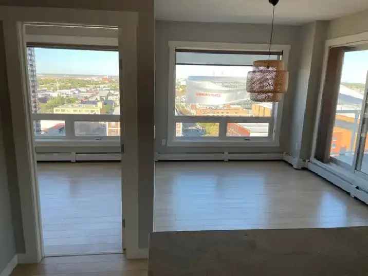 Rent 2 Bedroom Condo in Downtown Edmonton with Balcony and Parking