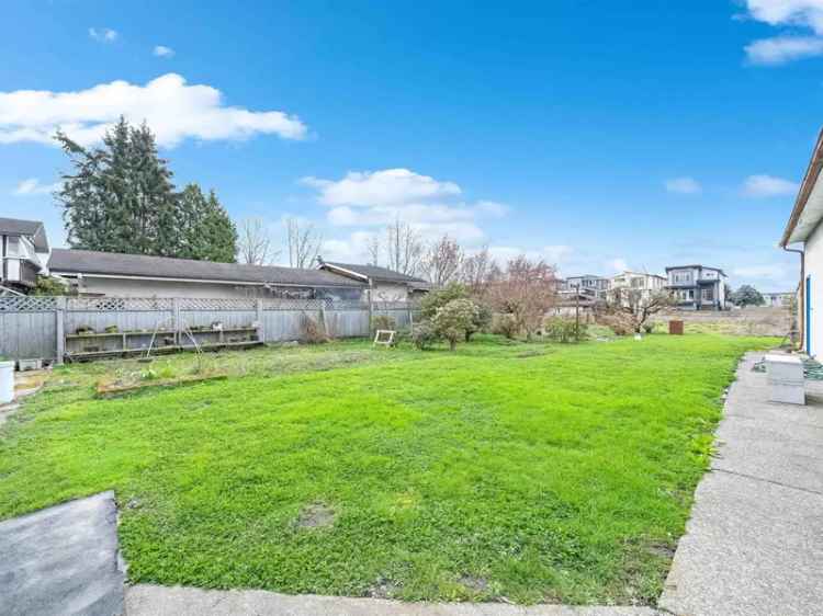 126 SPRICE Street in New Westminster: Queensborough House for sale : MLS®# R2866449