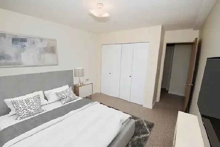 South Ridge Apartments: 2 & 3 Bedroom Suites with In-Suite Laundry