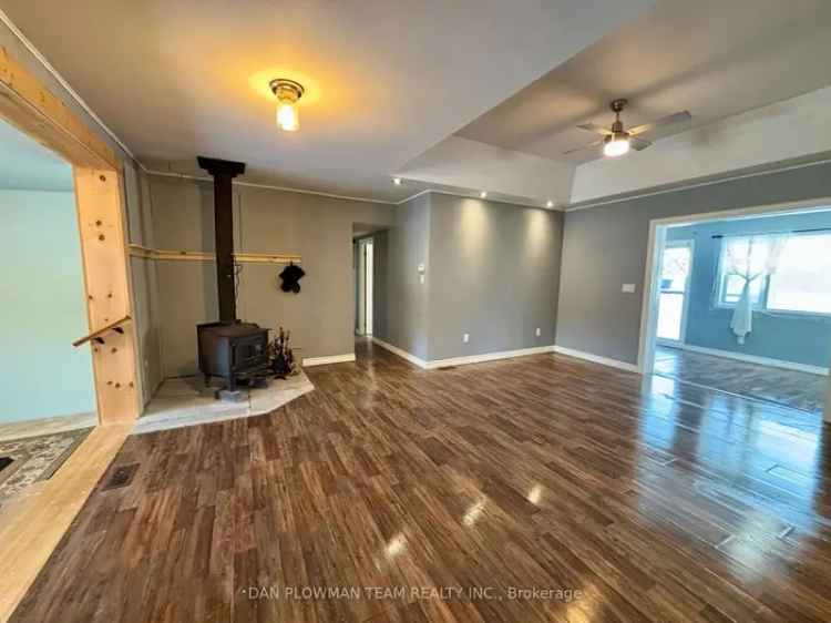 Riverside Modular Home with Stunning Sunsets Scugog River