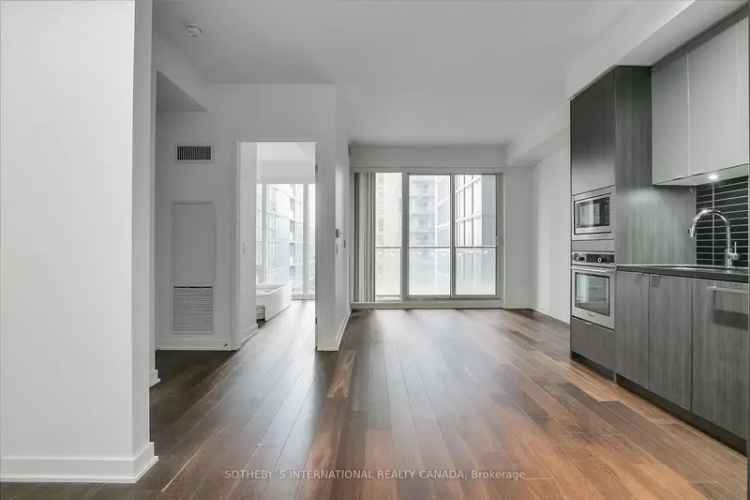 Condo For Rent in Toronto, Ontario