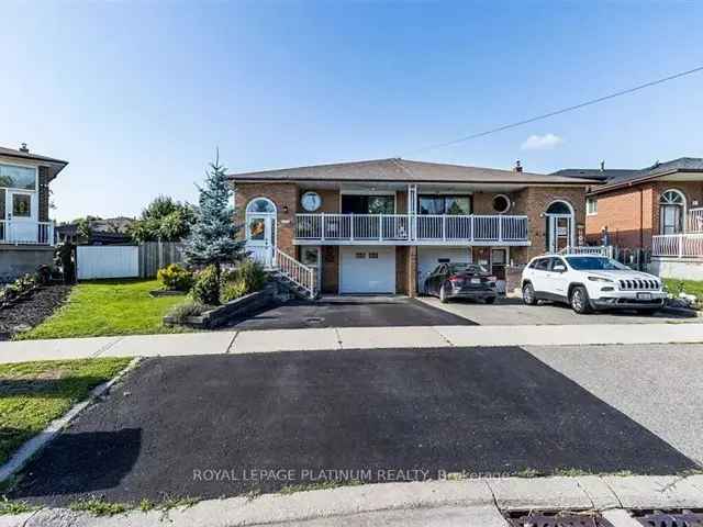 House For Sale in Brampton, Ontario