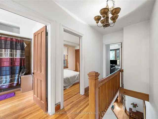 Trinity Bellwoods Park 4-Bedroom Detached Home