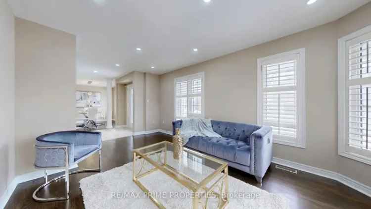 Stunning Premium Corner Lot Home in Fletchers Meadow