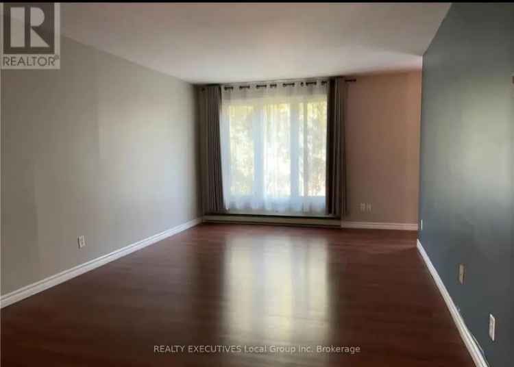 3 Bedroom Condo Townhouse with Rec Room and Attached Garage