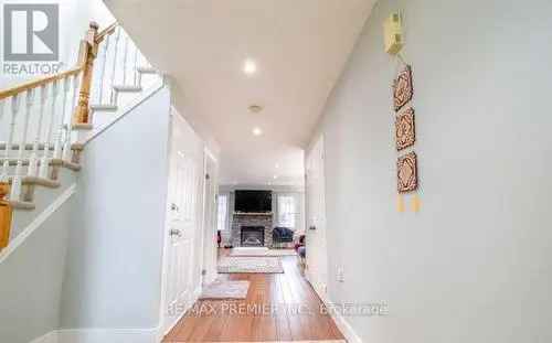 House For Sale In Barrie, Ontario