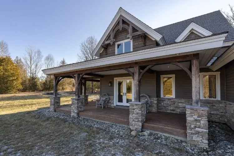 Homesteading Still Means Luxury at This Timber Frame in North Frontenac