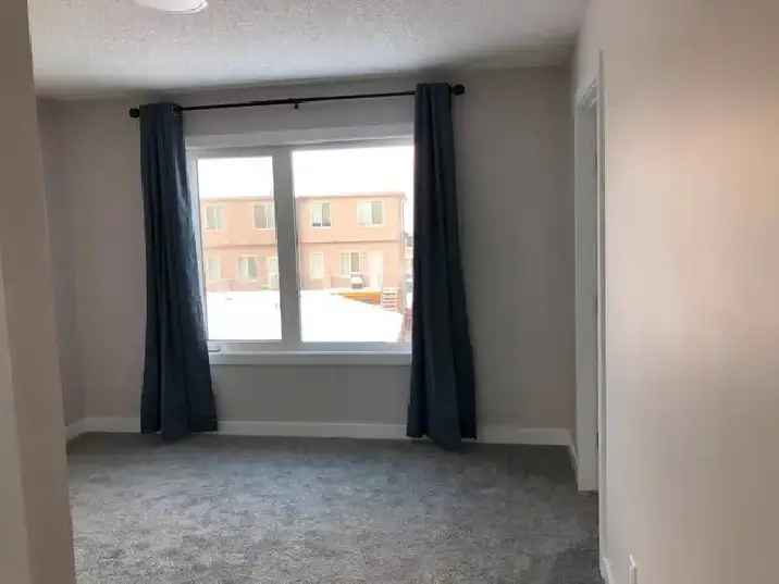 3 Bedroom Townhouse for Rent in South Edmonton