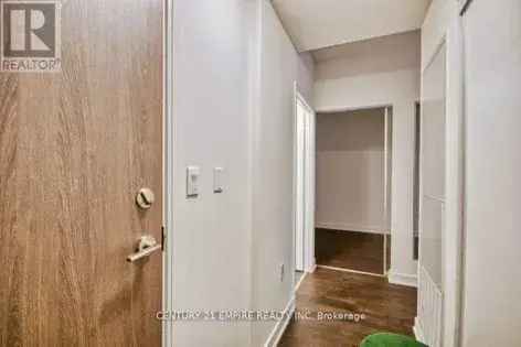 2 rooms apartment of 261 m² in Toronto