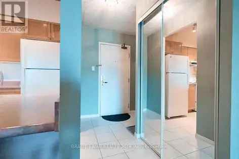 1 room apartment of 530 m² in Toronto