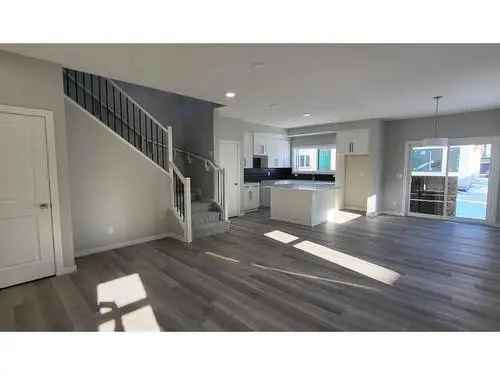 House for Sale in Downtown Edmonton with Modern Smart Technology