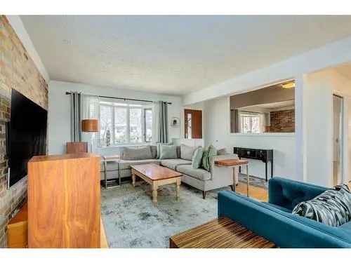 Richmond Park Renovated Bungalow Family Home Double Garage